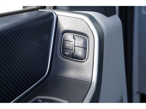 Used 2023 Ford F150 Limited image 18