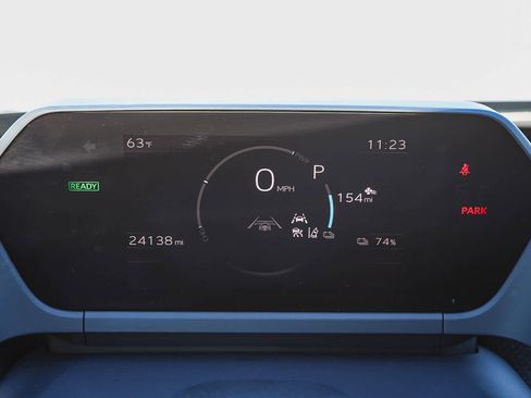 Used 2023 Toyota bZ4X Limited image 22