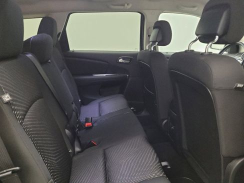 Used 2017 Dodge Journey SXT w/ Premium Group FWD image 19