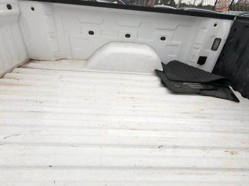 Used 2021 Chevrolet Silverado 1500 Custom AWD/4WD image 6
