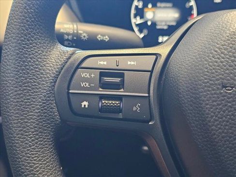 New 2027 Honda HR-V LX image 18