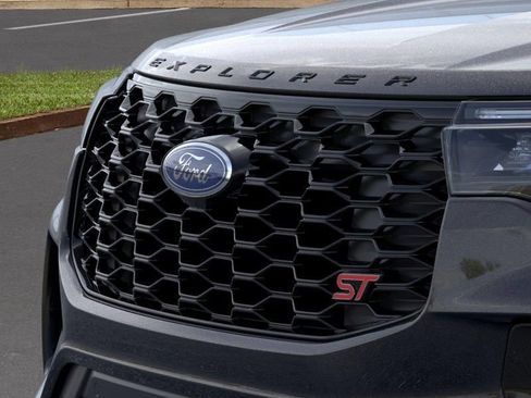 New 2026 Ford Explorer ST AWD/4WD image 17