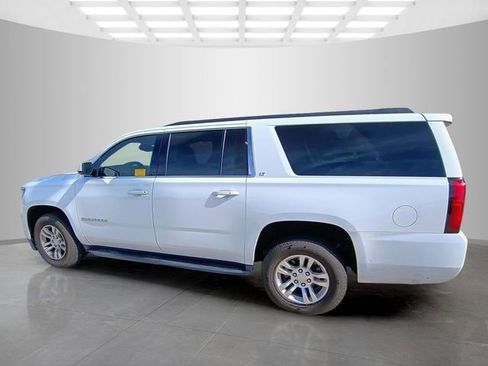 Used 2019 Chevrolet Suburban LT AWD/4WD image 3