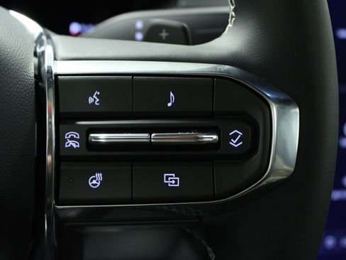 New 2026 GMC Acadia Denali Ultimate w/ LPO, All-Weather Package AWD/4WD image 22