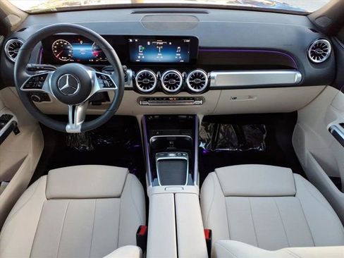 Certified 2026 Mercedes-Benz GLB 250 image 4