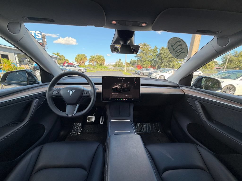 Used 2022 Tesla Model Y Long Range AWD/4WD image 18