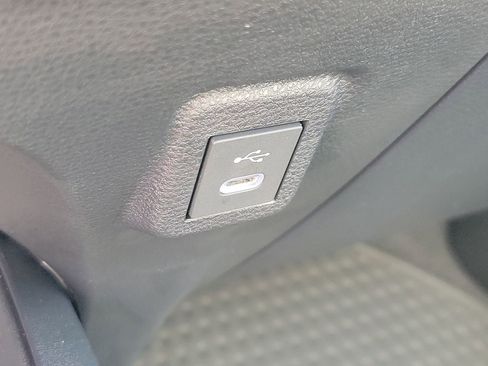 Used 2026 Toyota Corolla LE image 28