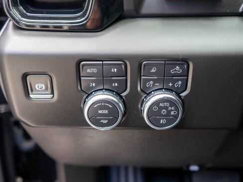 Used 2023 GMC Sierra 1500 AT4X AWD/4WD image 20