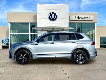 Certified 2023 Volkswagen Tiguan SE R-Line