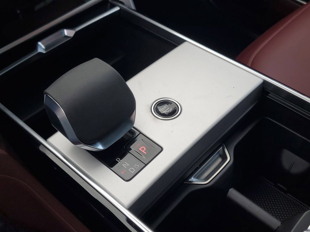 New 2026 Land Rover Range Rover SE AWD/4WD image 22