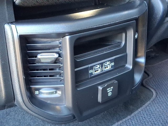 Used 2023 RAM 1500 Laramie AWD/4WD image 22