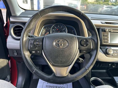 Used 2013 Toyota RAV4 Limited AWD/4WD image 14
