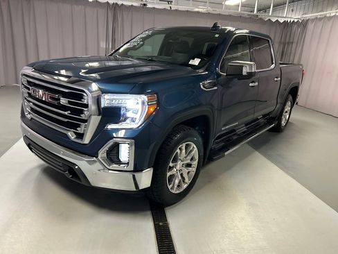Used 2019 GMC Sierra 1500 SLT w/ SLT Premium Plus Package AWD/4WD image 3