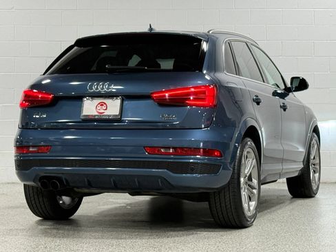 Used 2017 Audi Q3 2.0T Prestige w/ Prestige Package AWD/4WD image 6