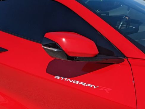 Used 2022 Chevrolet Corvette Stingray Preferred Cpe w/ Z51 Performance Package RWD image 12