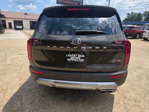 Used 2020 Kia Telluride S FWD image 5