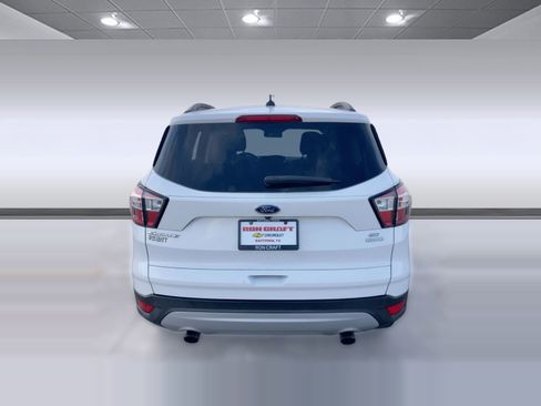 Used 2018 Ford Escape SE image 9