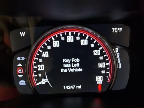 Used 2023 Dodge Durango R/T w/ Tow 'N Go Package AWD/4WD image 12