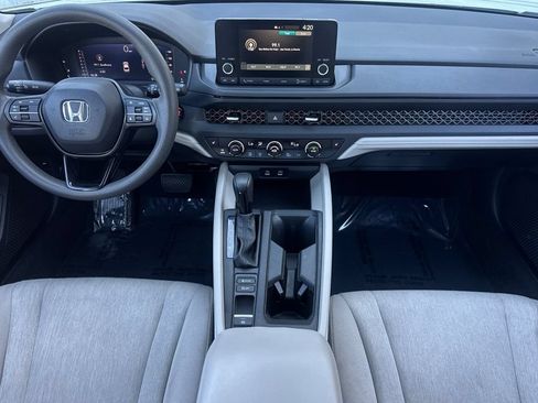 Used 2023 Honda Accord EX image 12