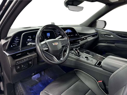 Used 2023 Cadillac Escalade Sport image 9