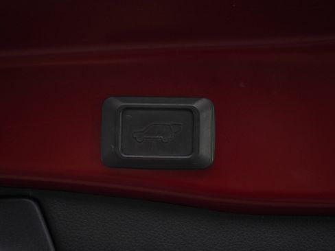 Used 2020 Toyota RAV4 Limited w/ Limited Grade Weather Package AWD/4WD image 29