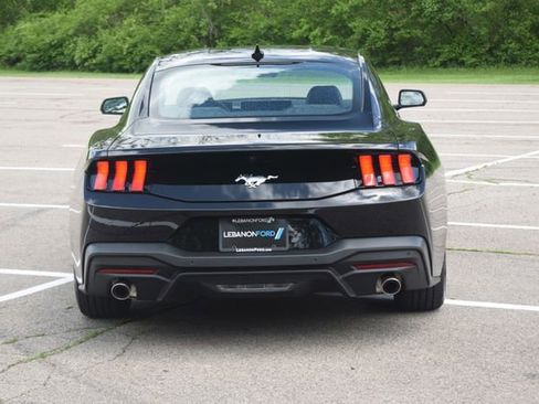 Used 2025 Ford Mustang Coupe RWD image 22