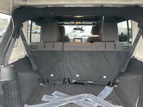 Used 2017 Jeep Wrangler Unlimited Sport w/ Quick Order Package 24S image 21