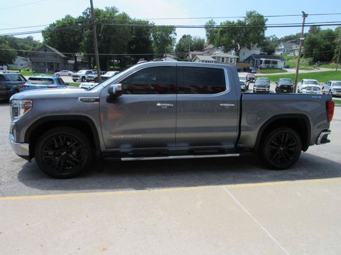 Used 2021 GMC Sierra 1500 SLT w/ SLT Premium Package AWD/4WD image 10