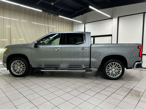 Certified 2024 Chevrolet Silverado 1500 LTZ w/ LTZ Premium Package AWD/4WD image 8