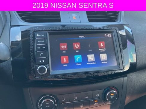 Used 2019 Nissan Sentra S image 29