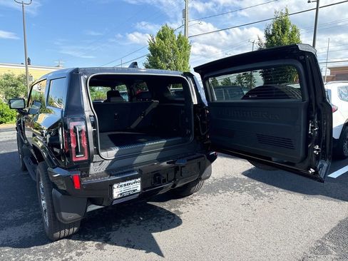 New 2025 GMC Hummer EV 3X w/ LPO, Sport Package image 48
