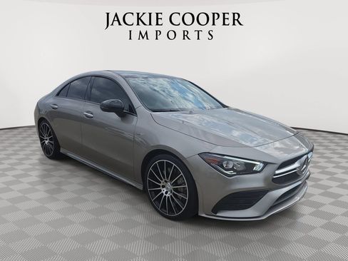 Used 2020 Mercedes-Benz CLA 35 AMG 4MATIC image 3
