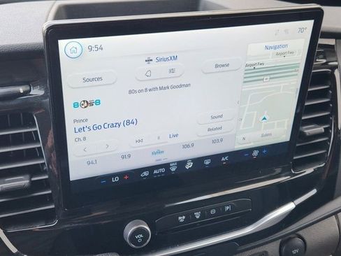 Used 2024 Ford Transit 350 XLT image 5