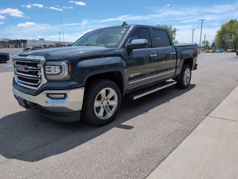 Used 2018 GMC Sierra 1500 SLT AWD/4WD image 4