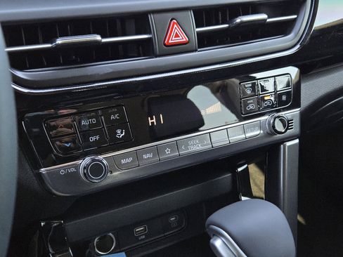 New 2026 Kia Seltos S image 14