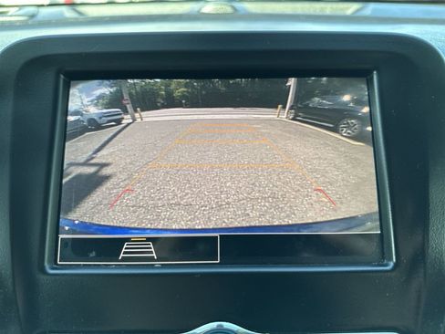 Used 2022 Chevrolet Equinox LT FWD image 24