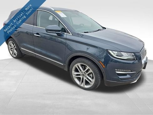 Used 2019 Lincoln MKC Reserve image 1