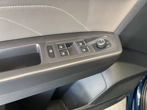 Used 2022 Volkswagen Atlas SE image 30