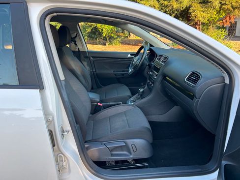 Used 2013 Volkswagen Jetta S FWD image 36