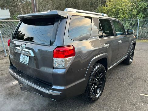Used 2011 Toyota 4Runner Limited AWD/4WD image 5