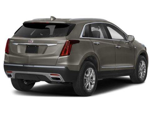 Used 2022 Cadillac XT5 Premium Luxury image 2