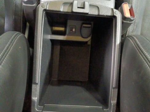 Used 2018 Nissan Rogue SL image 16