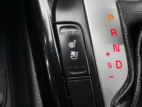 Used 2023 Kia Forte GT w/ GT2 Package image 14