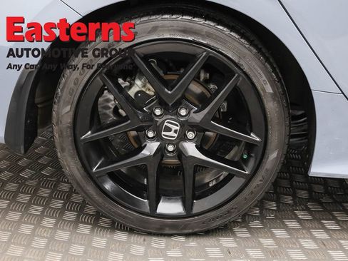 Used 2024 Honda Civic Sport image 29