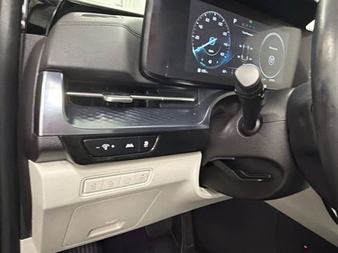 Used 2024 Kia Carnival SX Prestige FWD image 34