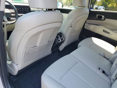 New 2026 Kia Sorento S image 21