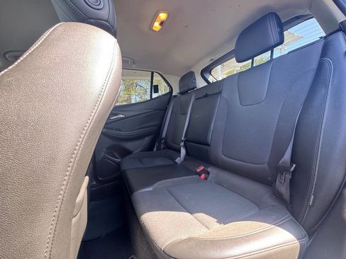 Used 2021 Buick Encore GX Select image 14