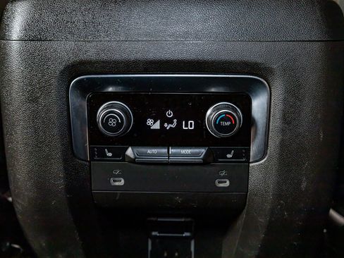 Used 2021 Chevrolet Tahoe High Country image 23