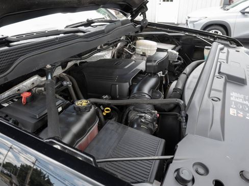 Used 2017 Chevrolet Silverado 3500 W/T w/ WT Fleet Convenience Package AWD/4WD image 33
