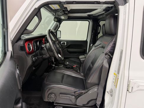Used 2018 Jeep Wrangler Unlimited Rubicon AWD/4WD image 5